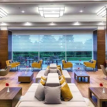 Отель Miarosa Ghazal 5*